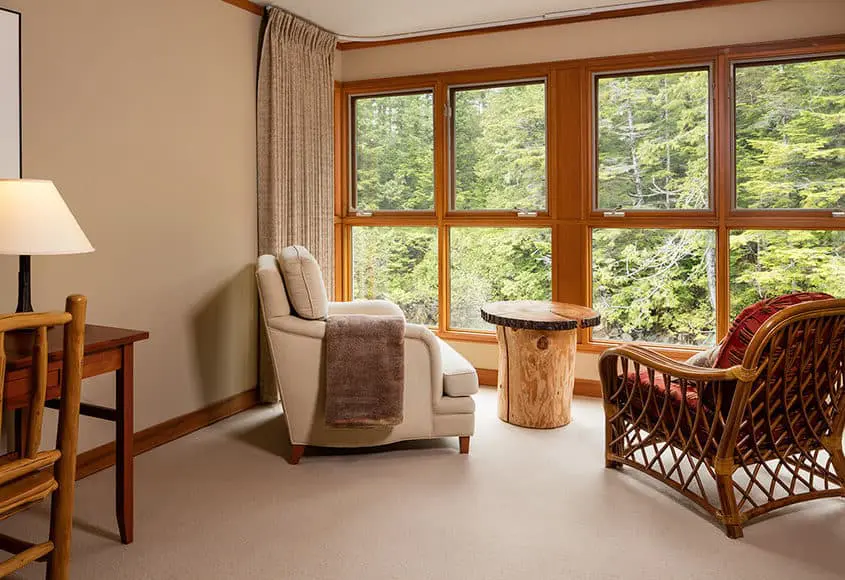 lodge-10 Pacific King Lodge room interior