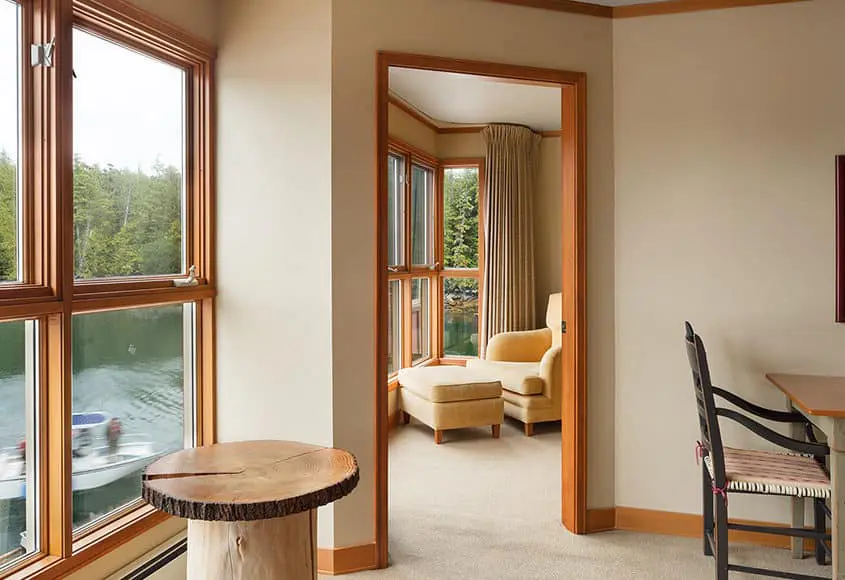 lodge-5 Pacific King Lodge room interior