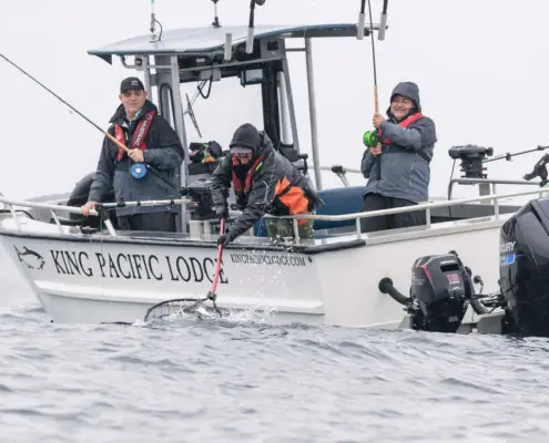 KingPacificLodge-McLaneGroup-KylerVos-669 Reaching for the big one!